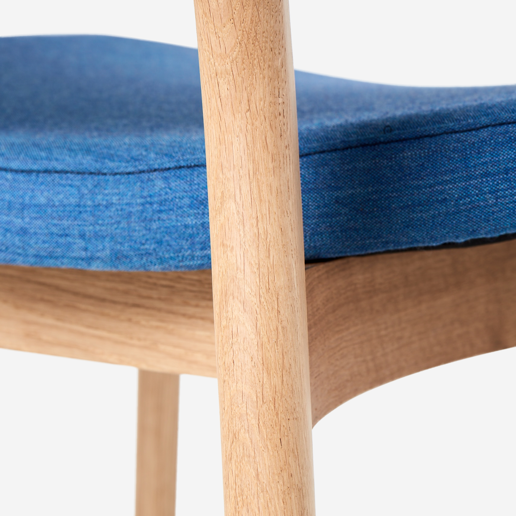 Reo Lounge Chair