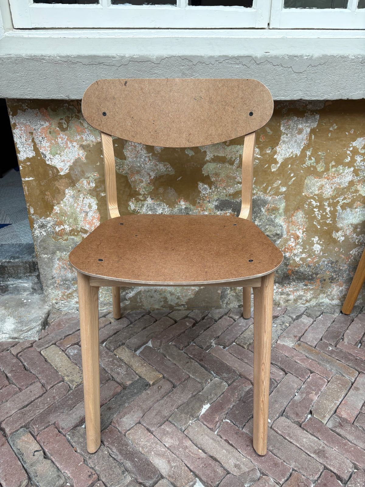 Sample Sale: Ubu Chair
