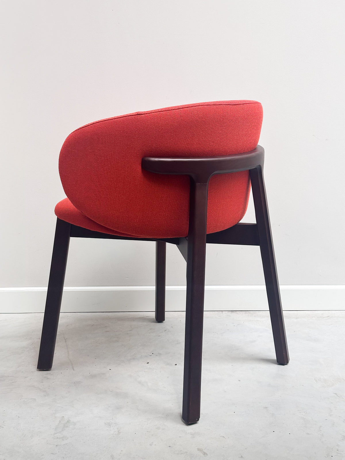 Sample Sale: Hoki Chair