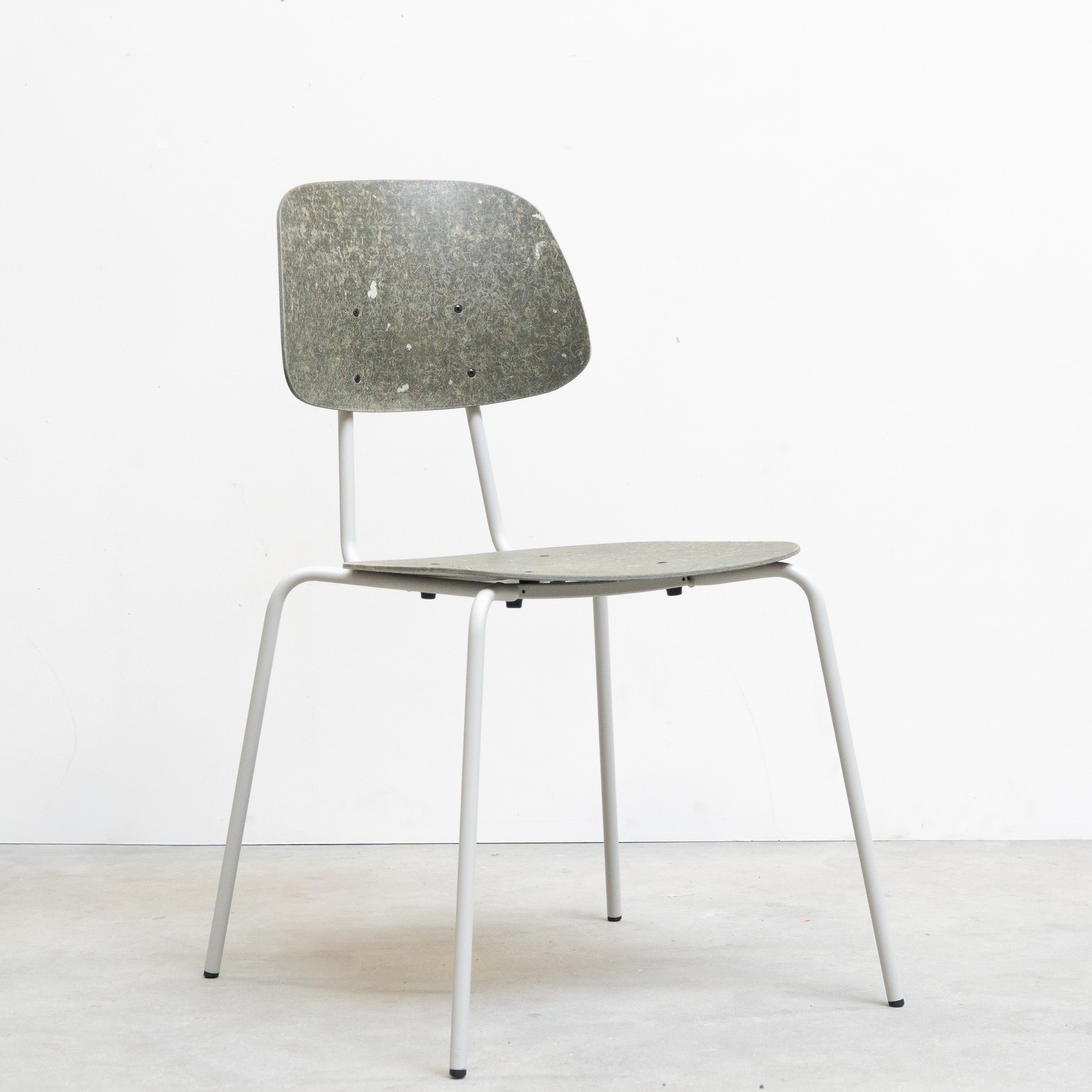XY60 Chair Rezign