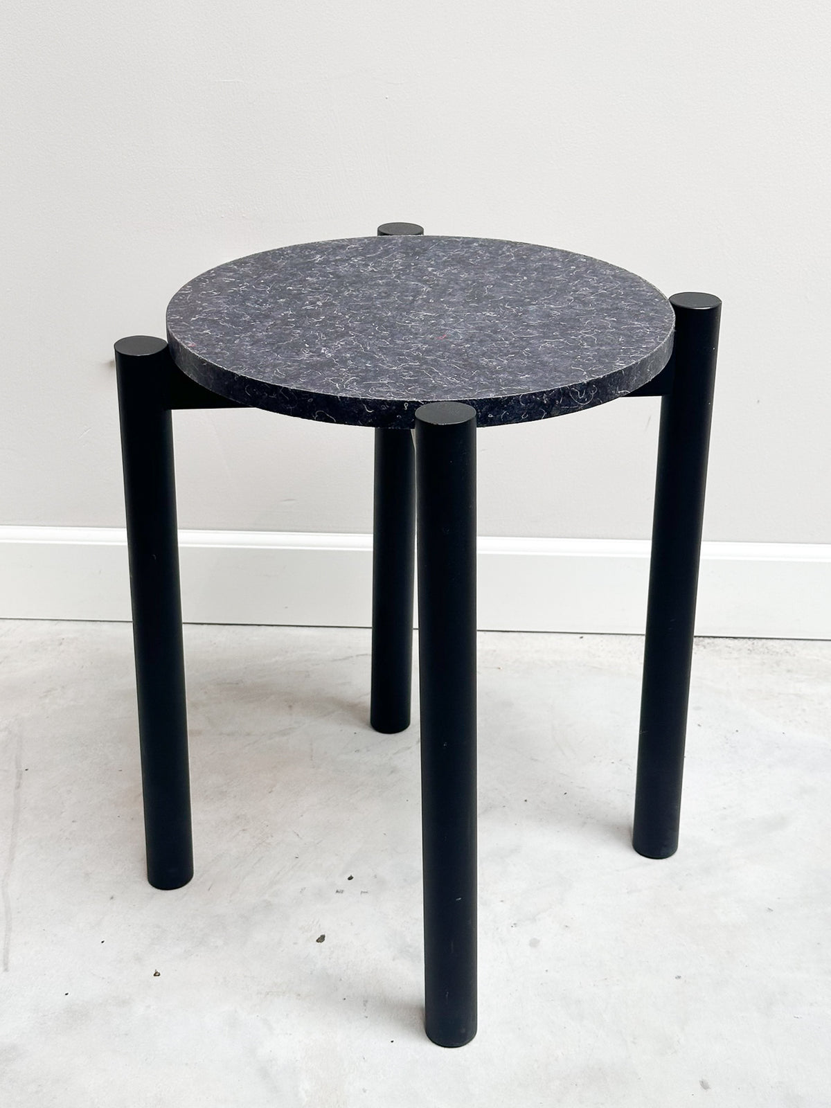 Sample Sale: Dott stool