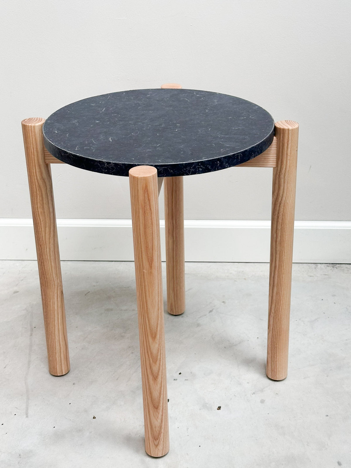 Sample Sale: Dott stool