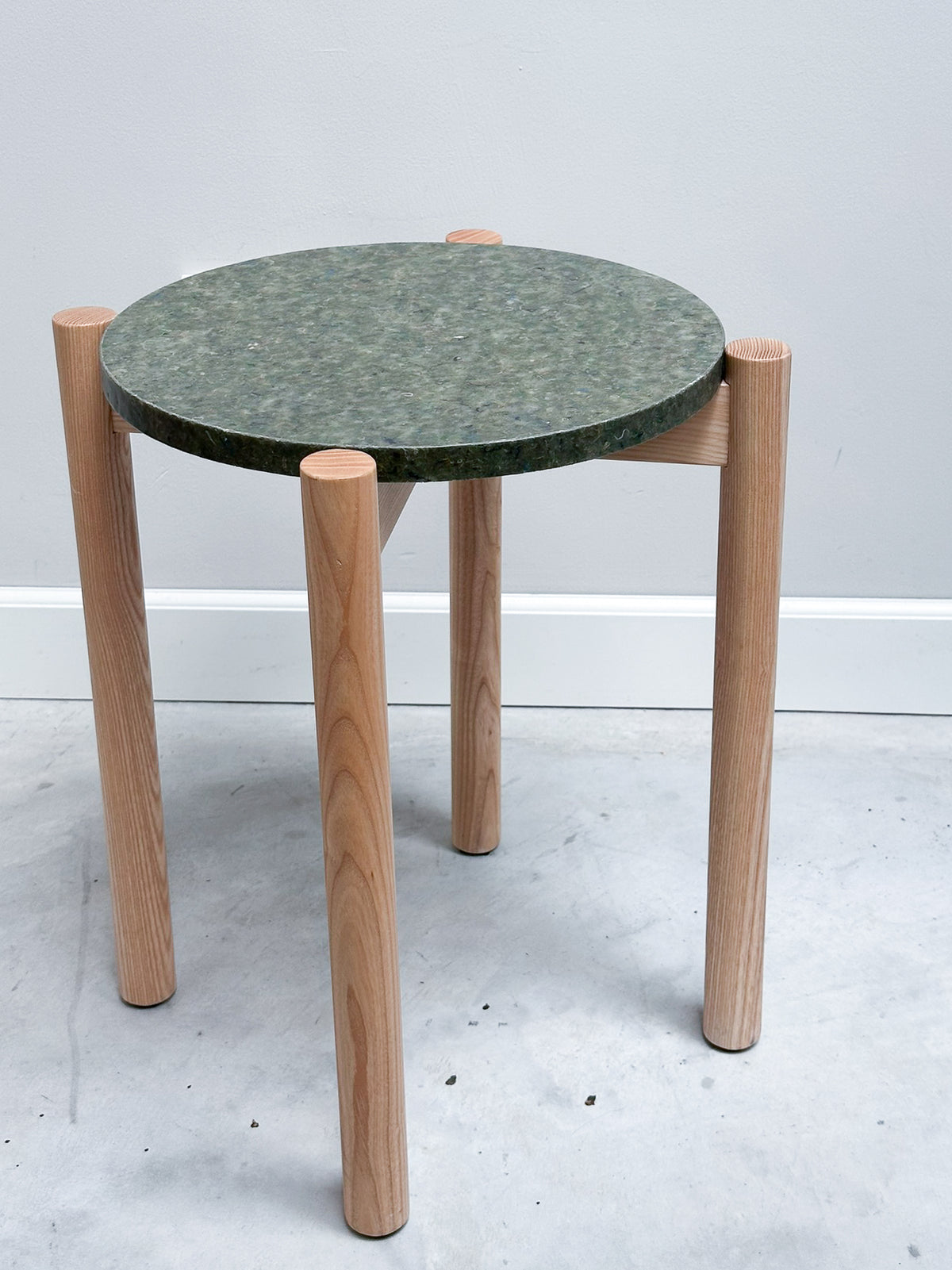 Sample Sale: Dott stool