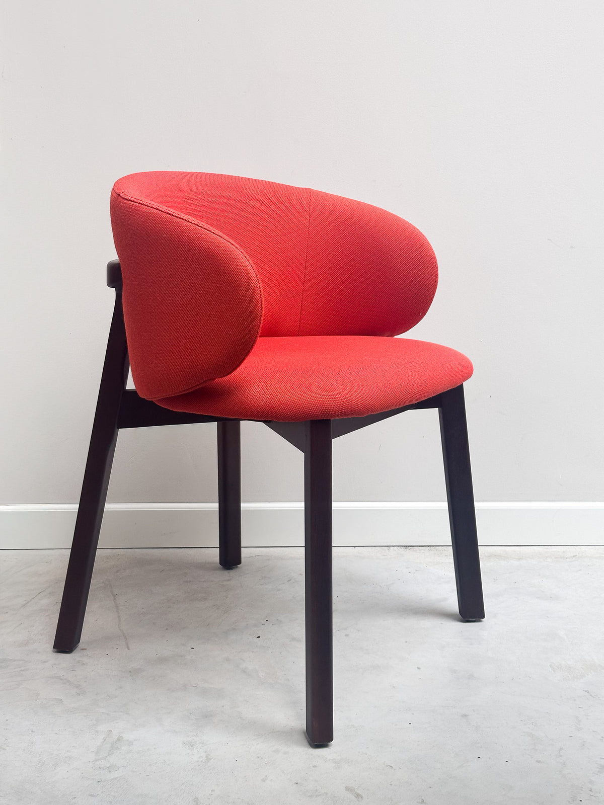 Sample Sale: Hoki Chair