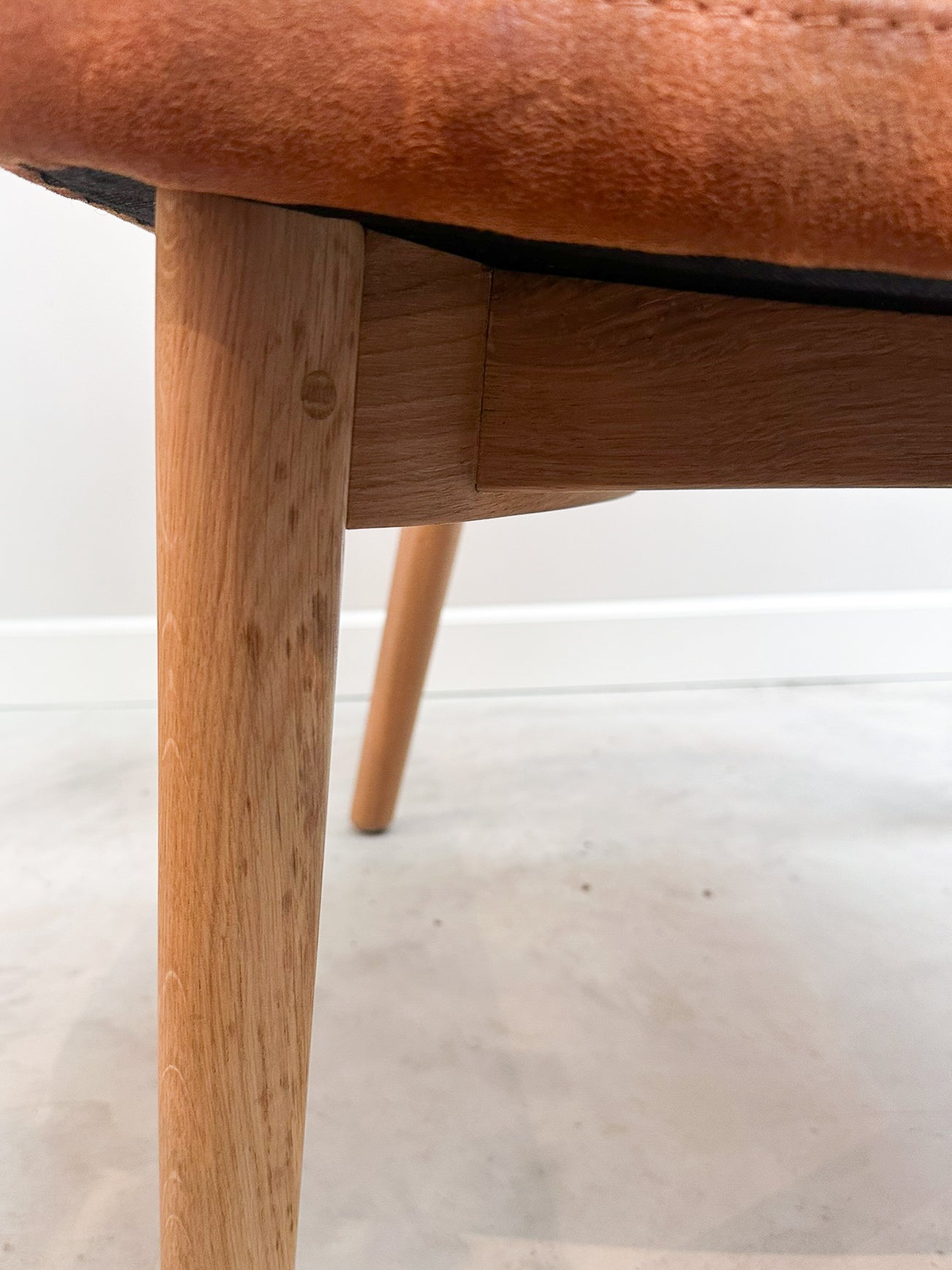 Sample Sale: Reo Lounge Chair