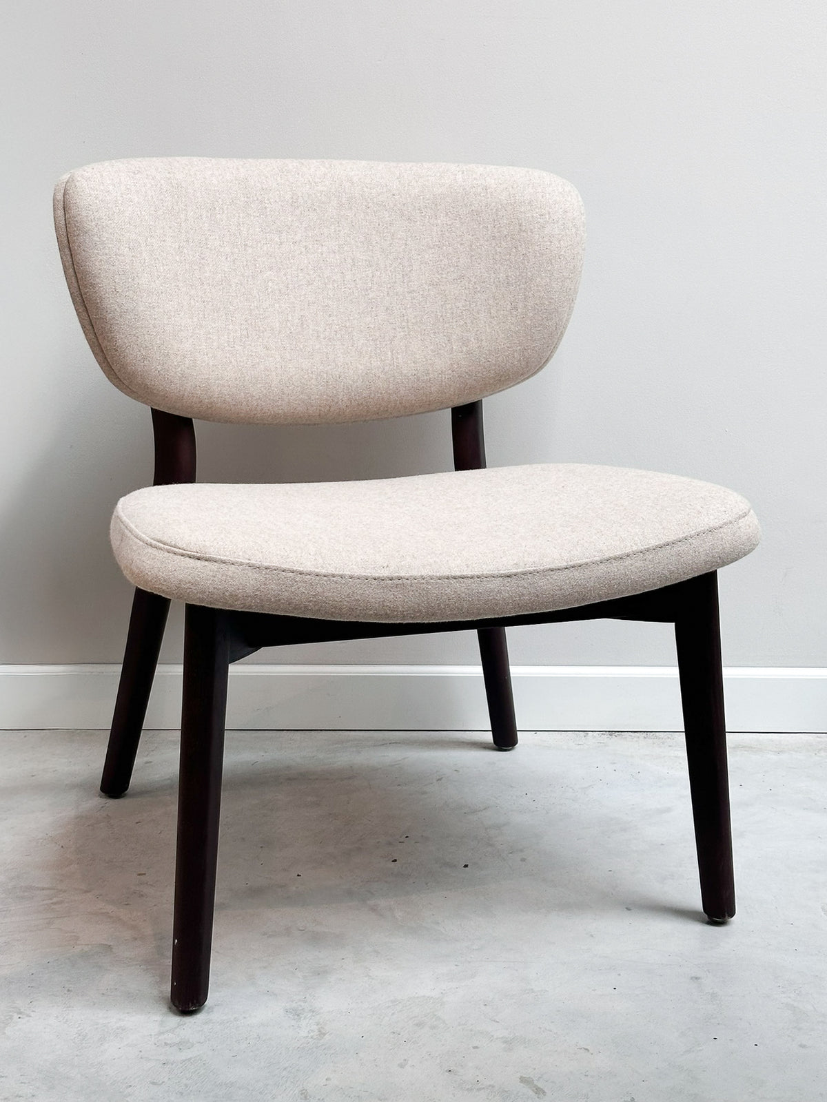 Sample Sale: Reo Lounge Chair